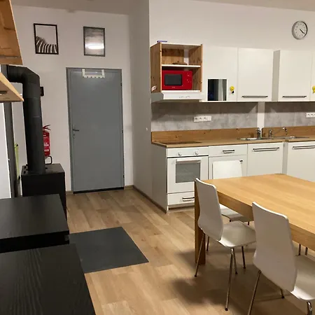 Kuk - 3 Loznice Racice (Usti nad Labem)